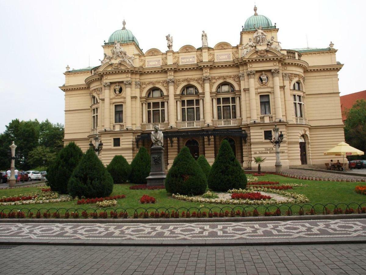 Royals Flower Apartments III Krasków Eksteriør bilde